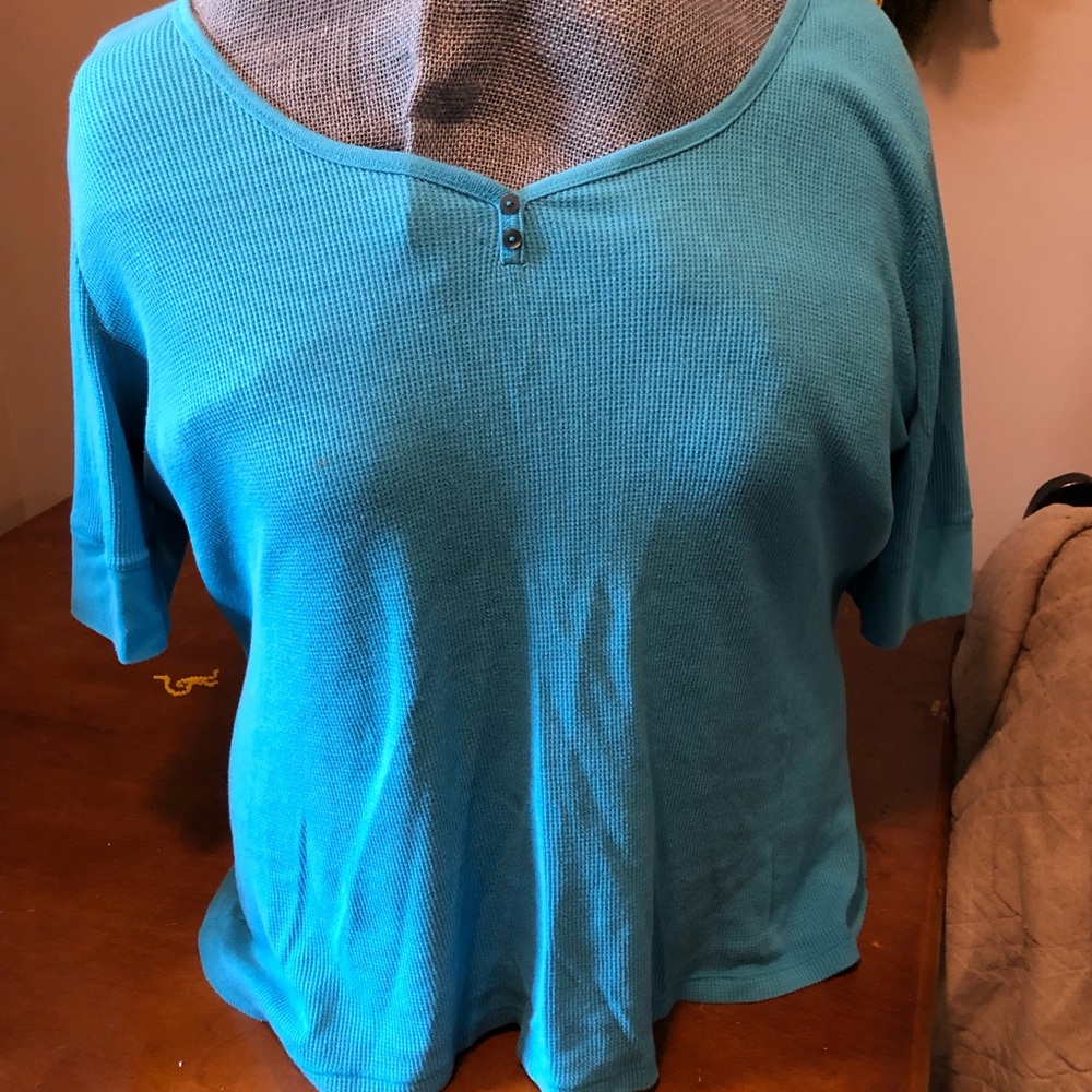 🌟3/$15🌟Sonoma thermal 3/4 length tee. 2x.